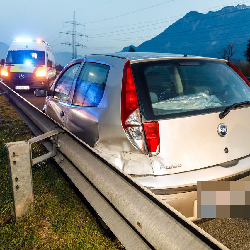 Eine 57-Jährige wurde bei einem Unfall auf der A14 verletzt.